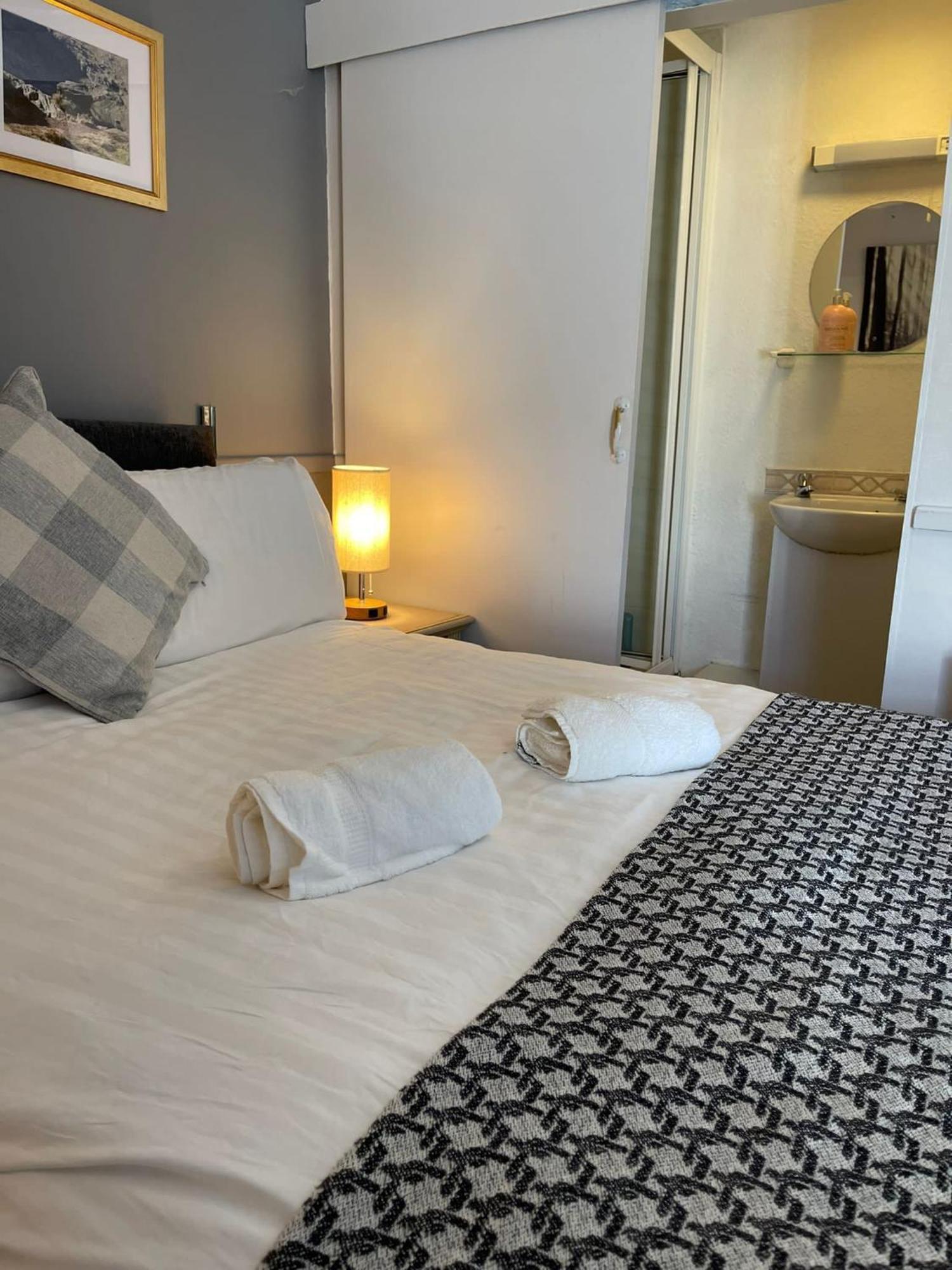 Cross Keys Inn Tebay  Zimmer foto